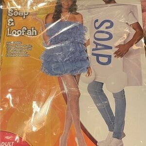 Soap & Loofah Costume Set
Adult couples costume